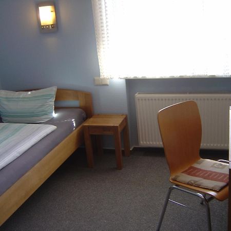 Hotel Garni Pension Ruth Mutterstadt Zewnętrze zdjęcie