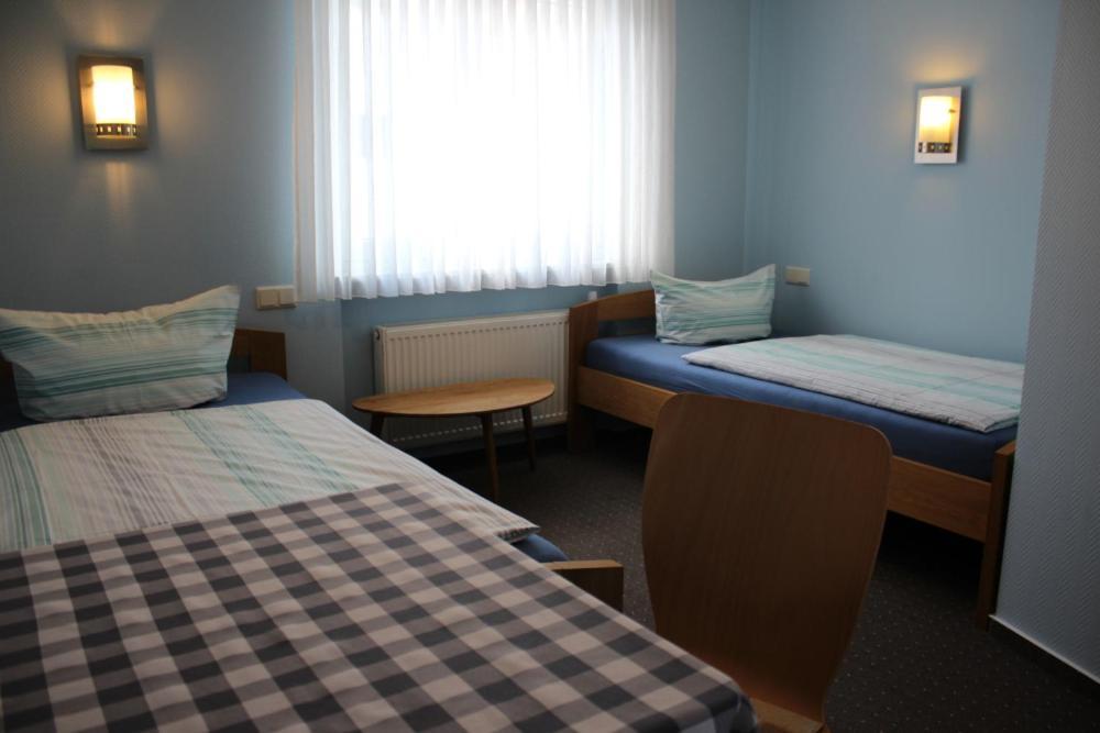 Hotel Garni Pension Ruth Mutterstadt Zewnętrze zdjęcie