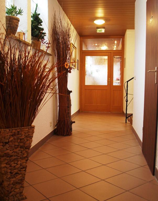 Hotel Garni Pension Ruth Mutterstadt Zewnętrze zdjęcie