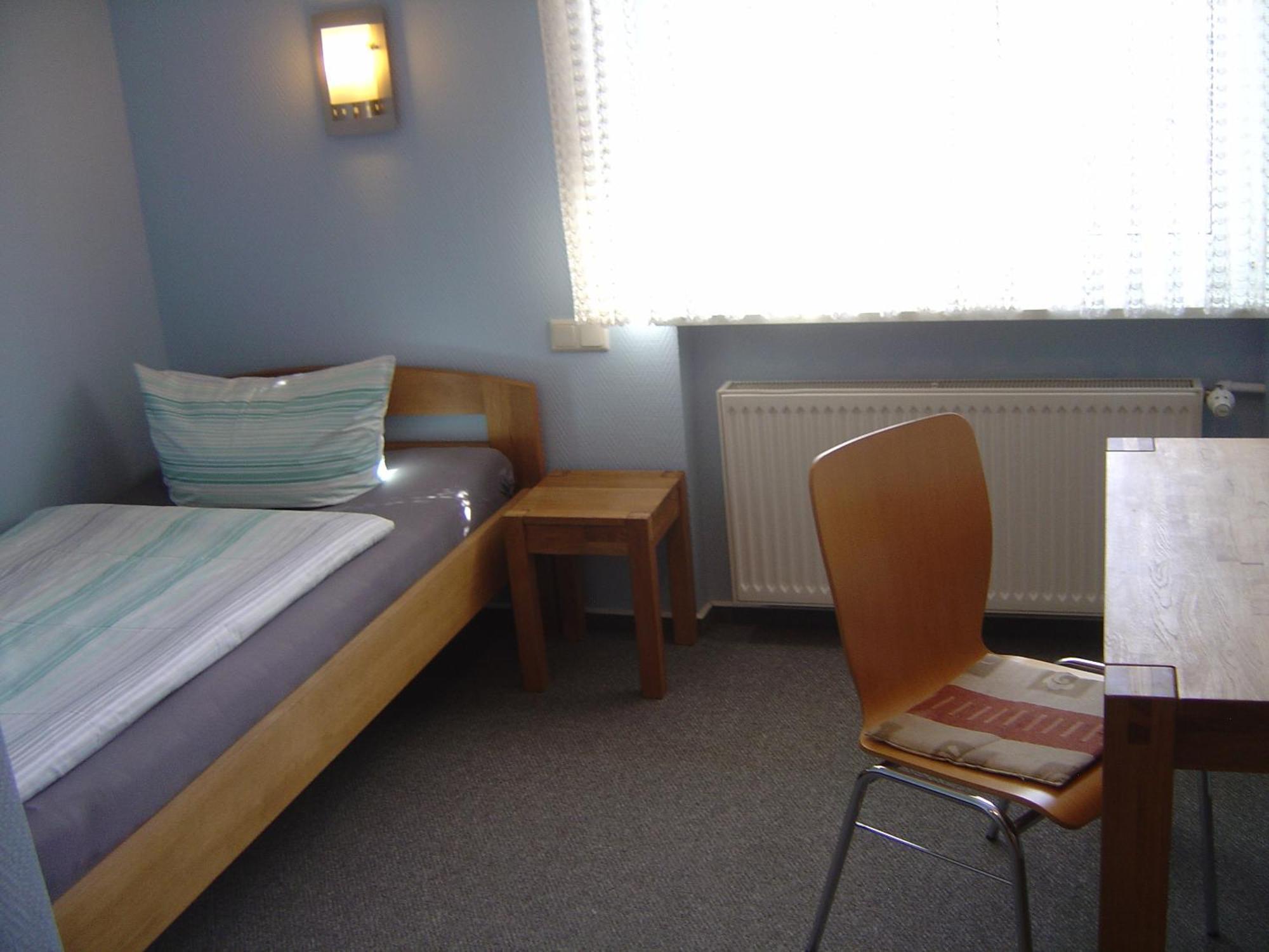 Hotel Garni Pension Ruth Mutterstadt Zewnętrze zdjęcie